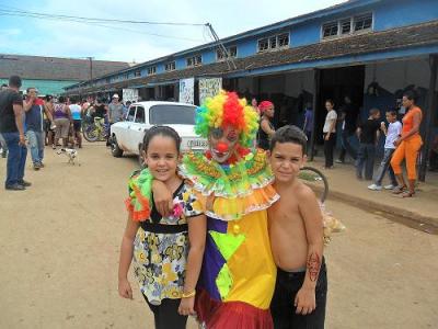 Los baraguenses y los gaspareños disfrutan el Carnaval 2013.